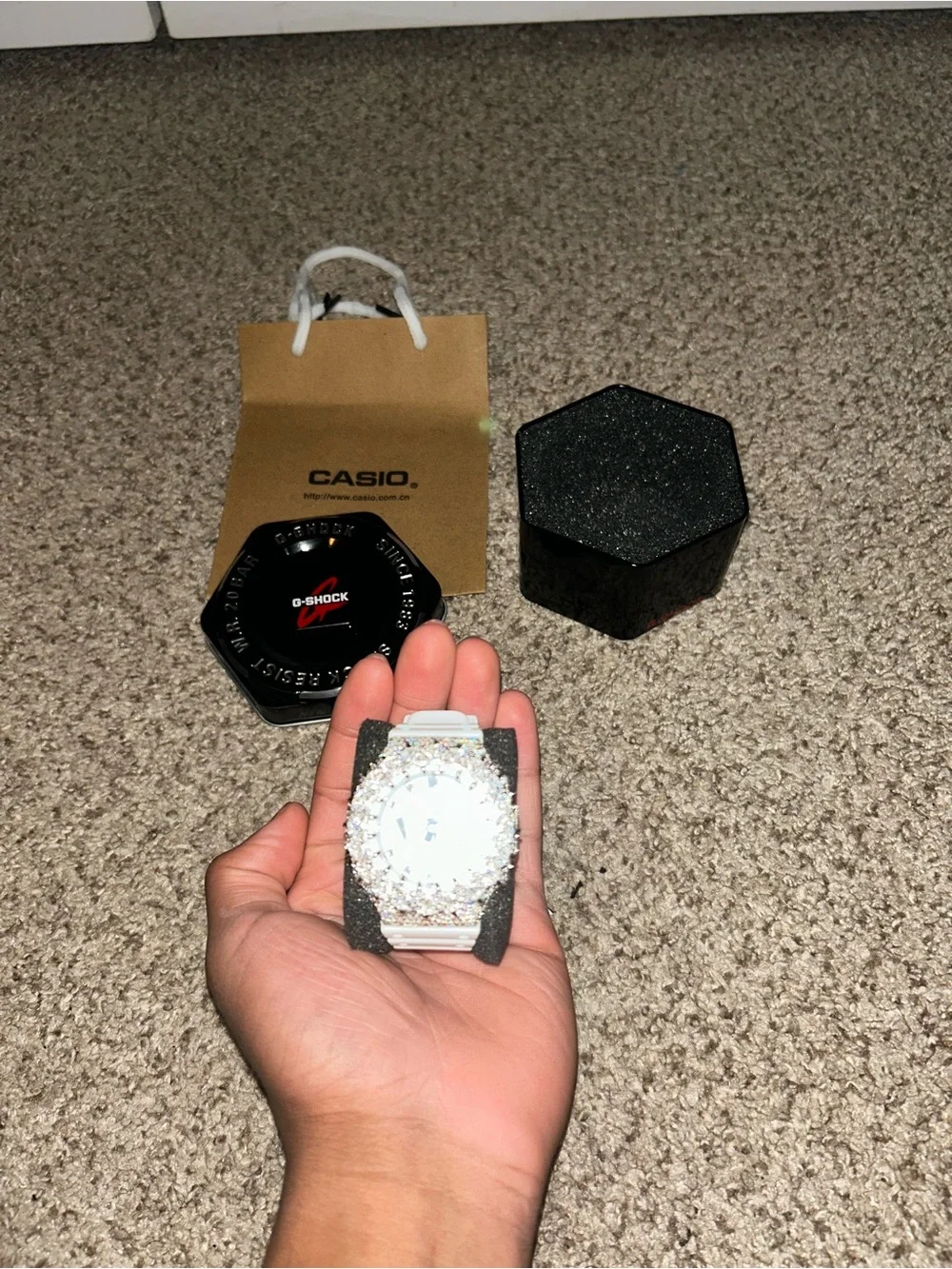 Casio G-Shock Set with Black Tin and White Dial